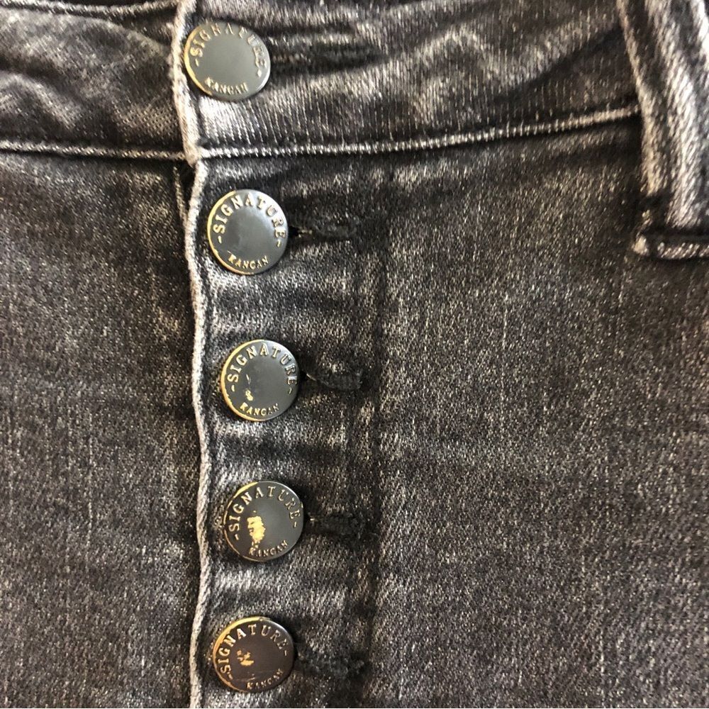 KanCan Signature Black Button Fly Curvy Ultra Highrise Ankle Skinny Size 29 - Picture 3 of 6